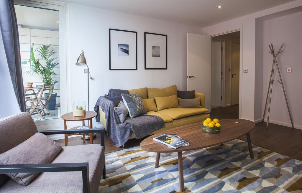 Royal Victoria Docks Apartman London Szoba fotó