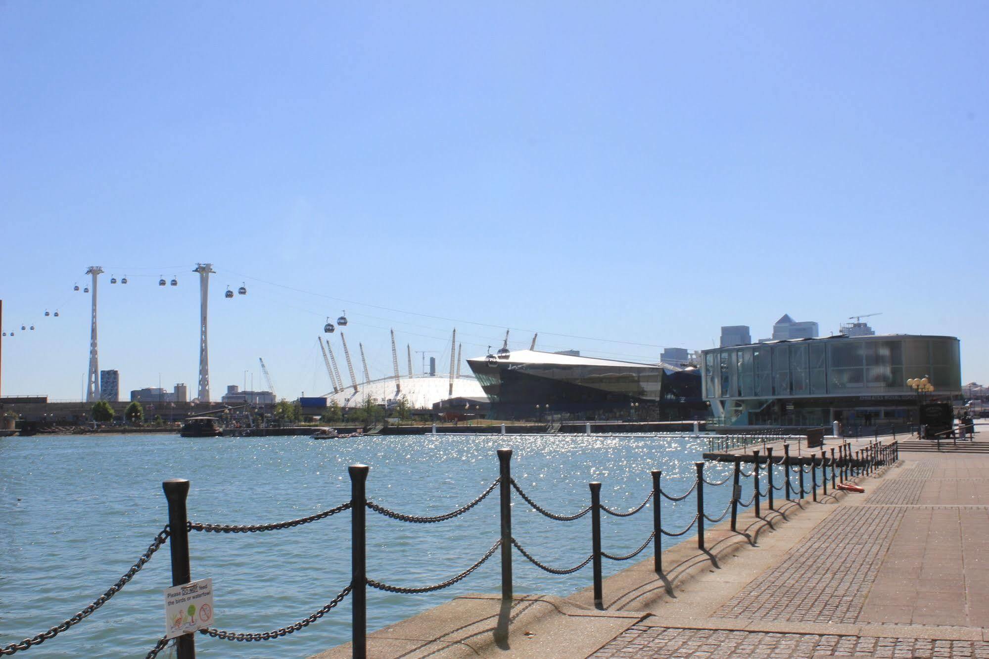Royal Victoria Docks Apartman London Kültér fotó